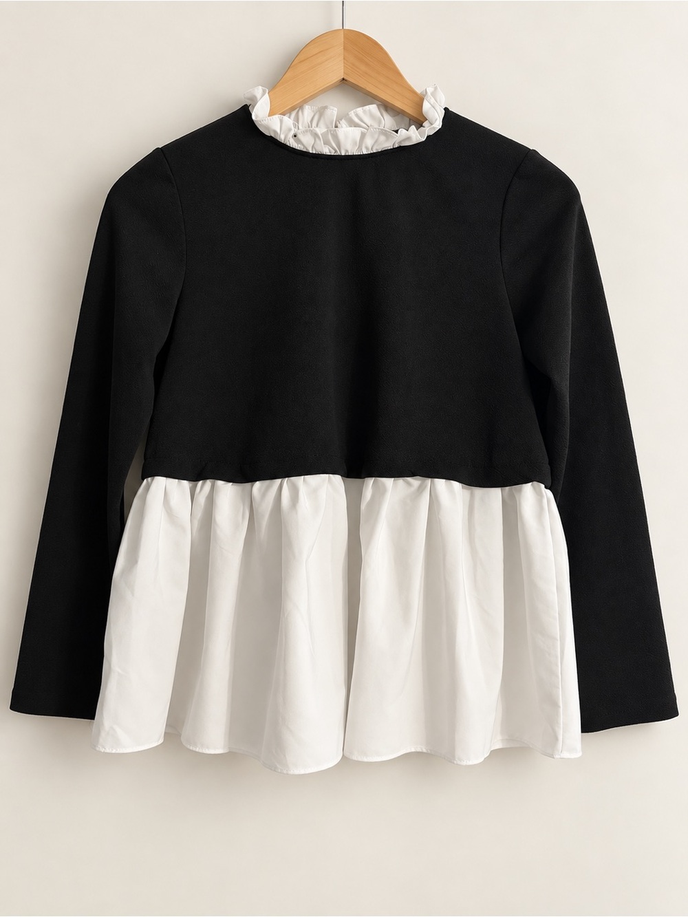 Girls' Black & White Ruffle Hem Long-Sleeve Top